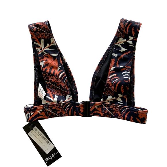 Nasty Gal Leaf Print V-Neck Beach Swimwear Bikini Top Size 2 NWT - Picture 6 of 9